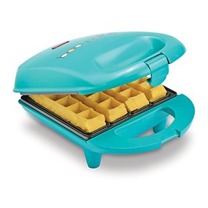 Bake 4 Waffle Sticks in the Blink of an Eye with this Mini Waffle Maker